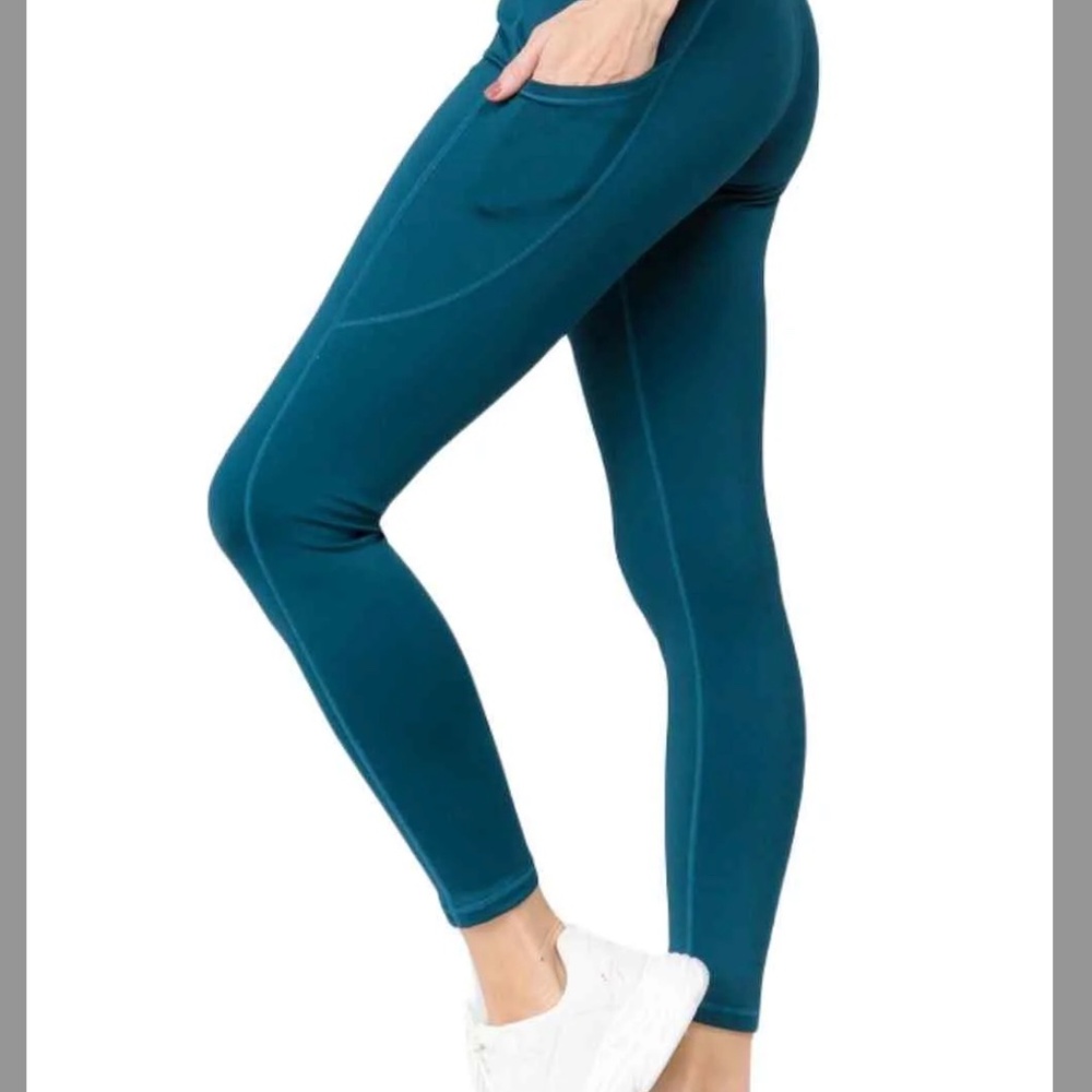 Avia Women's High Rise Flex Tech Peacock Teal Legging With Side Pockets L